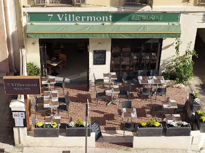 La terrasse vide devant la façade du 7 Villermont